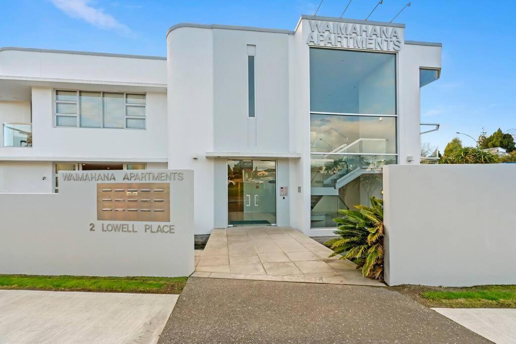 Waimahana - Luxury By The Lake Taupo Exterior photo