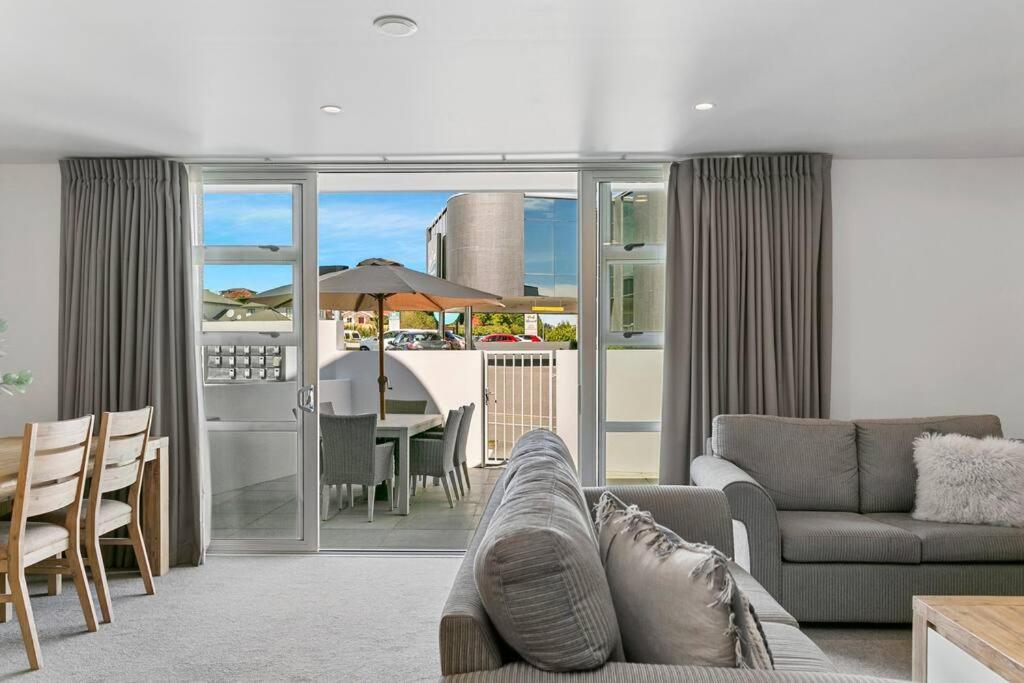 Waimahana - Luxury By The Lake Taupo Exterior photo